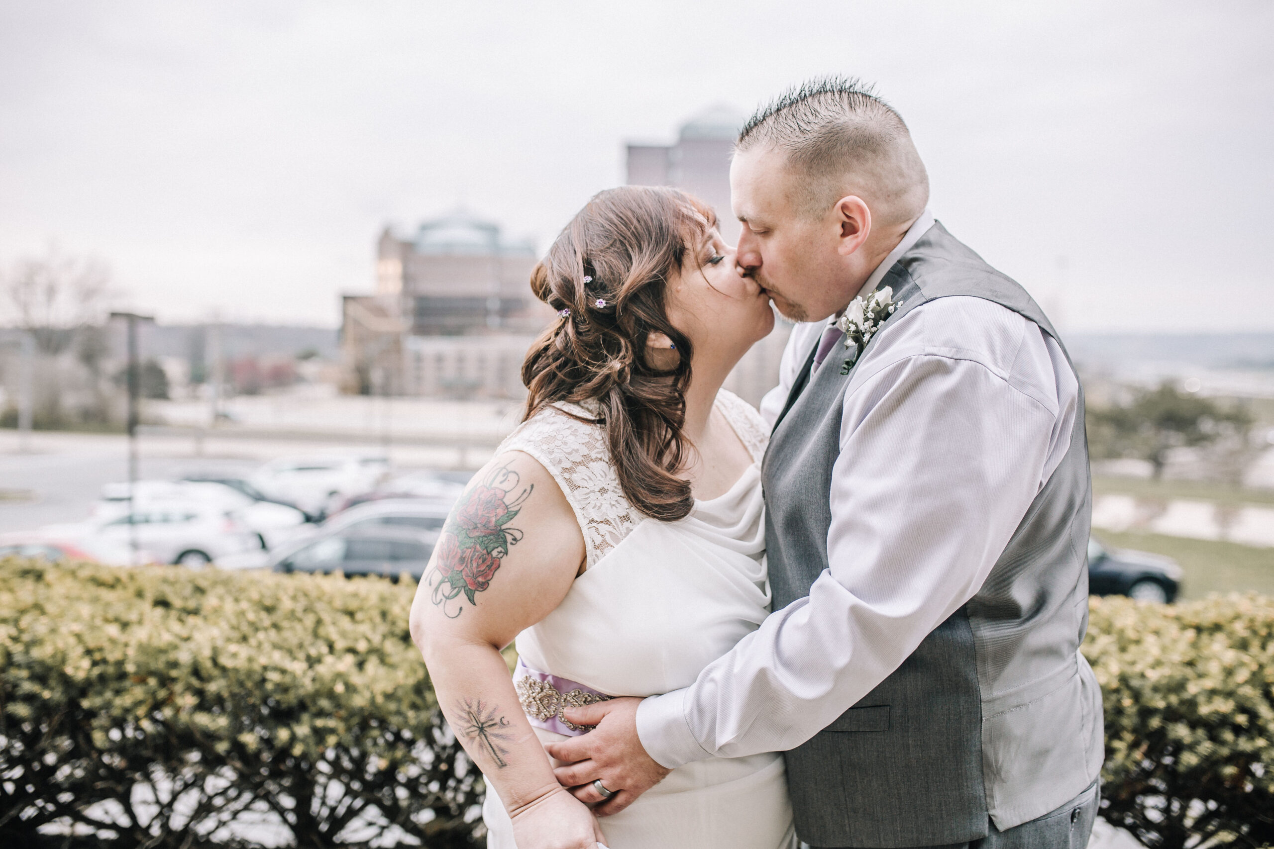 Jen & Joshua - Northeast Ohio Wedding Photographer